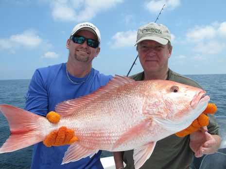 Fishing_w_Garmin_Ben_Snapper_cPanbo.JPG