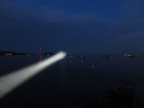 Marinebeam_Ultra_spot_flashlight_testing_cPanbo.jpg